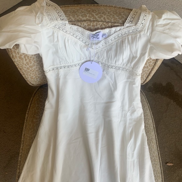 Princess Polly Dresses | White Princess Polly Dress | Poshmark